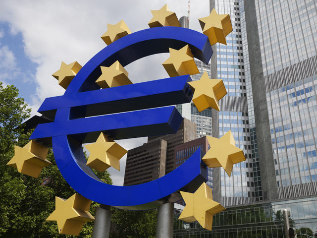 BCE intervine în disputa taxei "Robin Hood" pe tranzacțiile financiare: instituția se oferă să participe la o revizuire a taxei