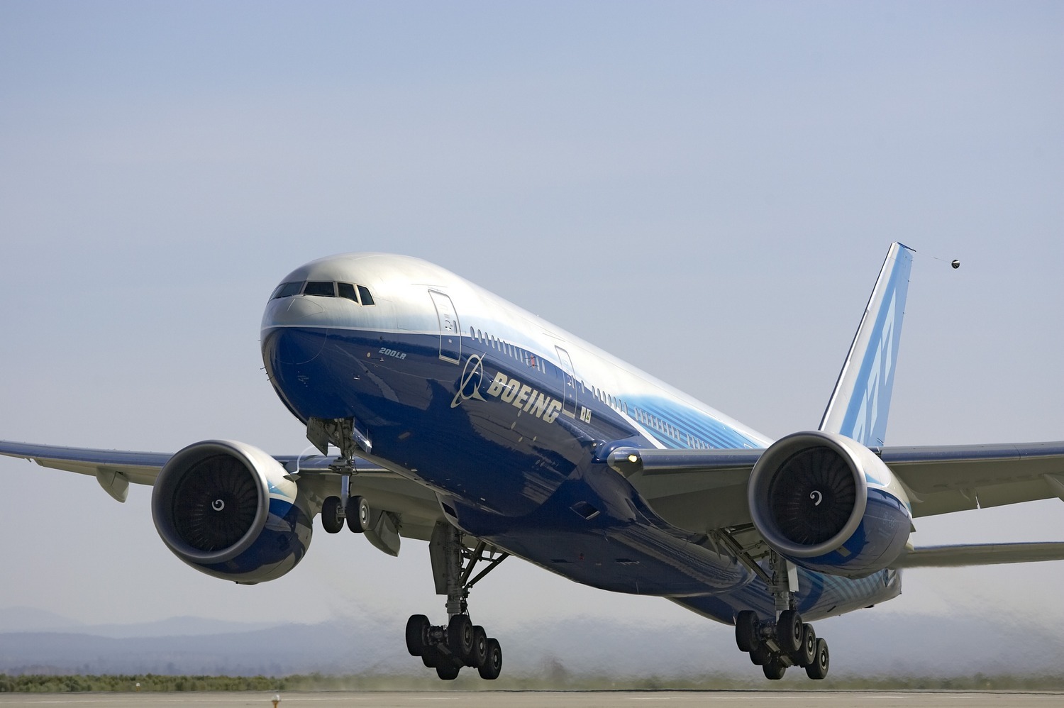 Boeing construiește avionul de pasageri cu cea mai mare autonomie de zbor din lume