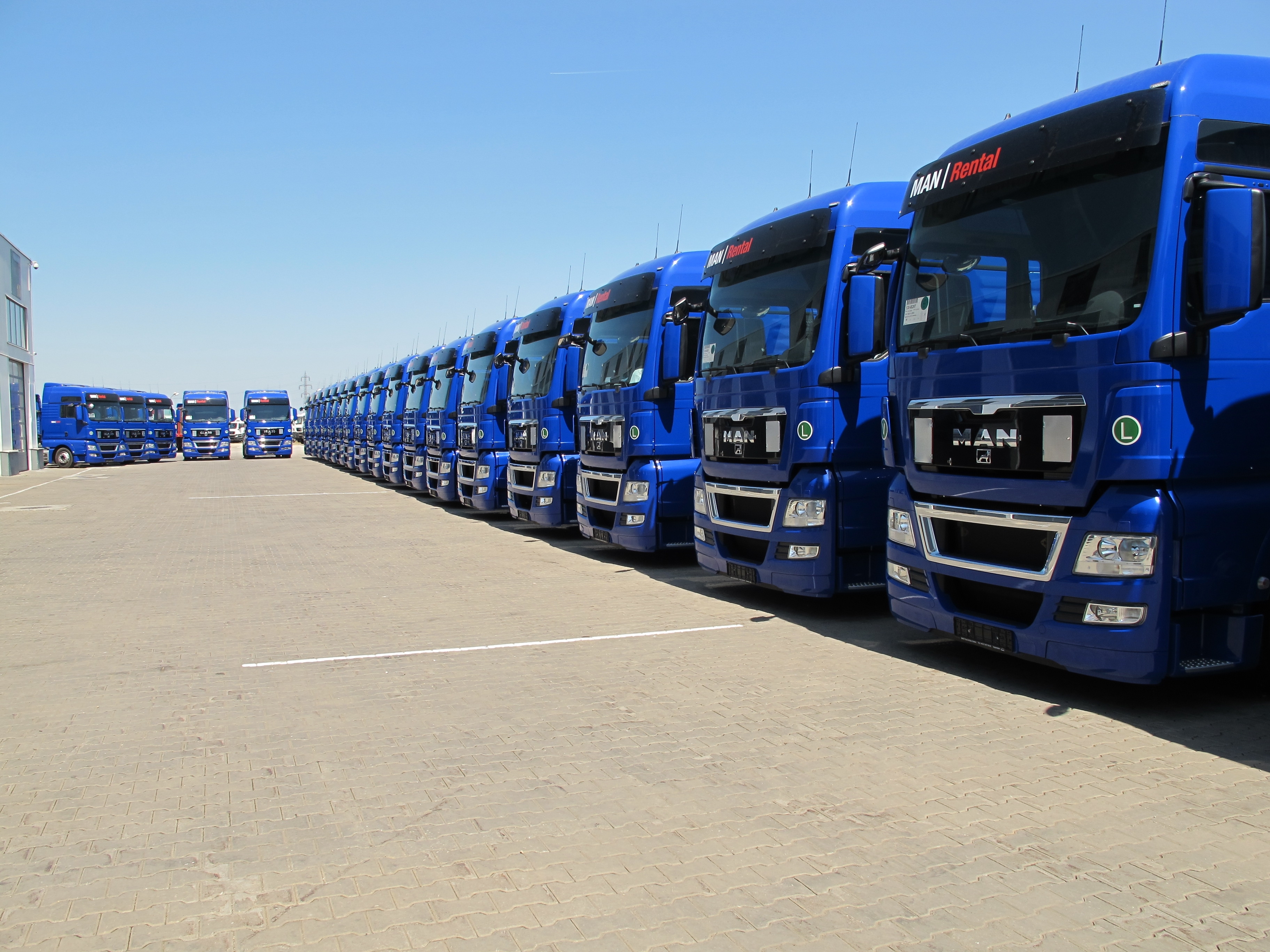 Ekol Logistics a investit opt milioane de euro în camioane noi