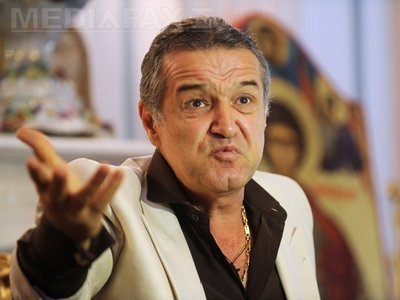 MESAJUL lui Gigi Becali din închisoare: Steaua va fi condusă de Reghecampf și de Mihai Stoica