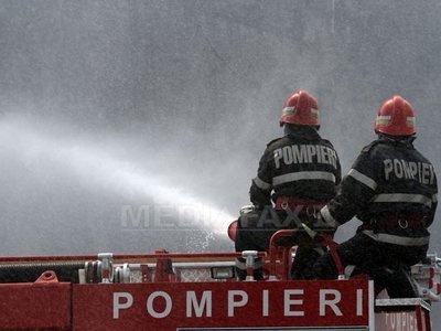 INCENDIU PUTERNIC în Centrul Vechi al Capitalei