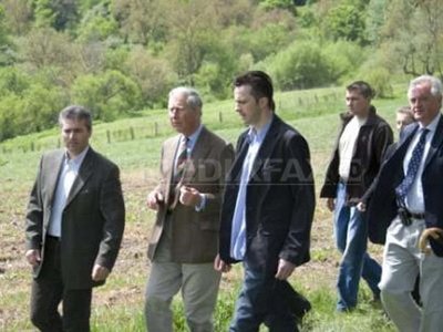Grapini: România va fi promovată prin persoane și legende cunoscute - Prințul Charles, Patzaichin, Dracula