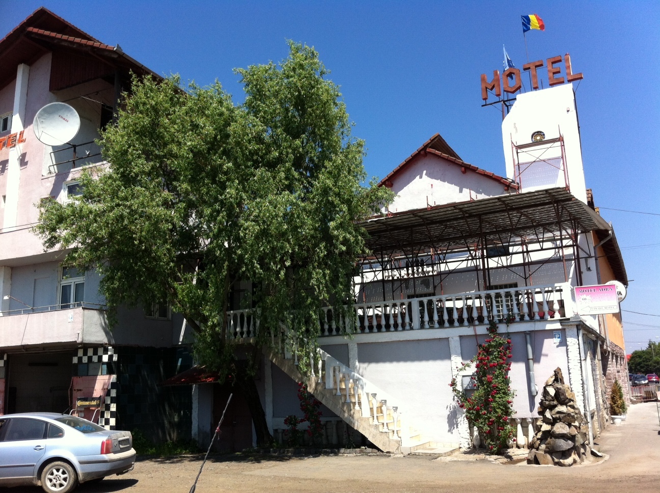 Cum arată cel mai ieftin motel din România (GALERIE FOTO)