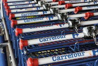 Carrefour continuă extinderea rețelei Express și mai deschide trei magazine