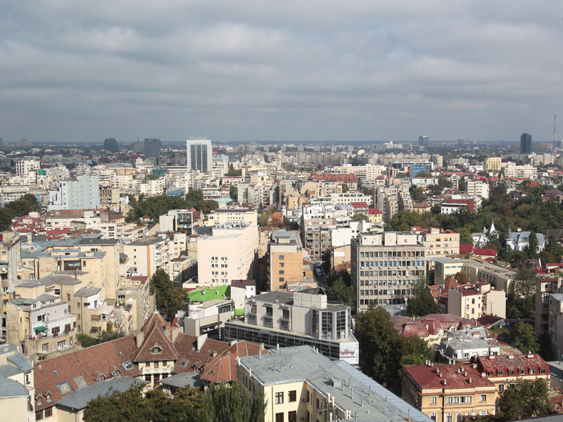 Piața imobiliară, la pământ: în trei luni dispar trei sferturi dintre cumpărători