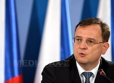 Premierul ceh Petr Necas a anunțat că va demisiona luni, în urma unui scandal de corupție