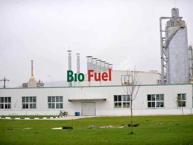 Rafinăria de bioetanol a lui Ioan Niculae speră la afaceri mai mari cu 10%