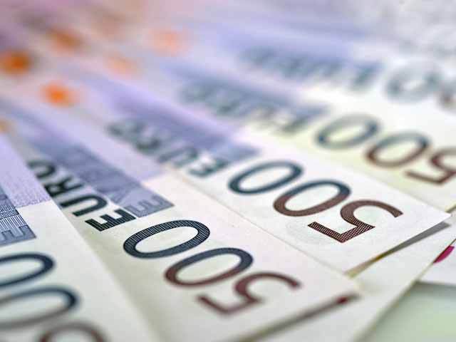 Românii au investiții de 4 miliarde de euro pe bursa de valori