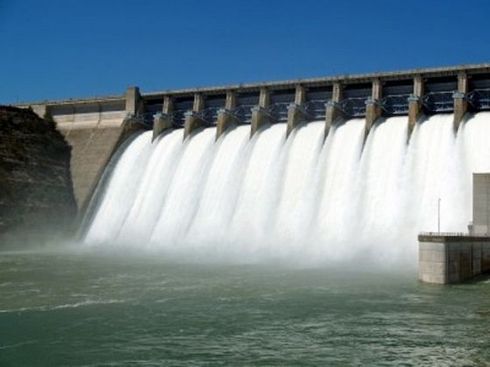 Hidroelectrica începe să-și vândă microhidrocentralele