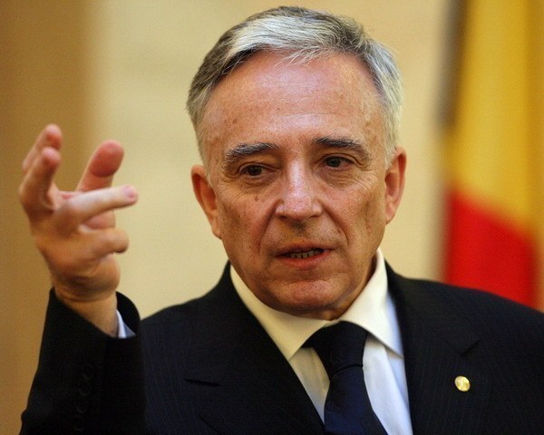 Isărescu s-a întâlnit cu bancherii la Snagov