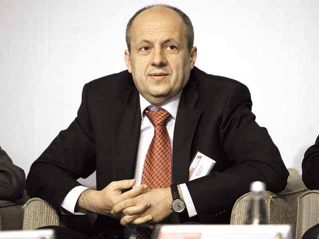 Președintele Bancpost Mihai Bogza este noul șef al Consiliului Investitorilor Străini