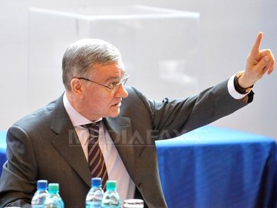 Consecințele condamnării lui Becali în dosarul "Valiza". Ce spune președintele FRF despre Steaua