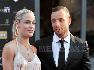 CAZUL PISTORIUS: Un Iphone ce ar putea conține informații vitale nu a putut fi verificat. Pistorius susține că a uitat codul de acces