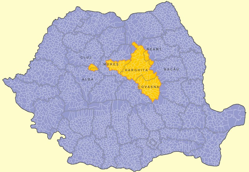 Exerciții de democrație cu secui scoși în stradă