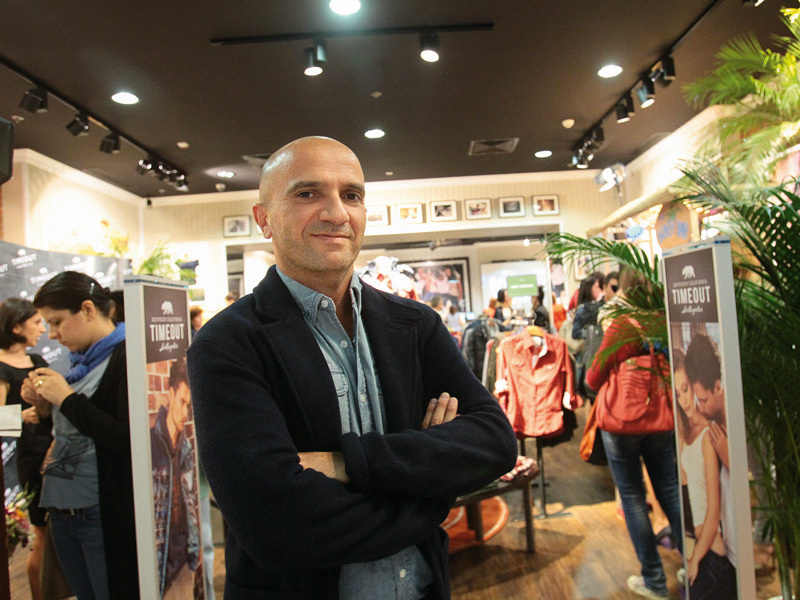 Omul care conduce Kenvelo, Lee Cooper, Time Out și Tom Tailor în România: "Păstrăm doar magazinele profitabile"