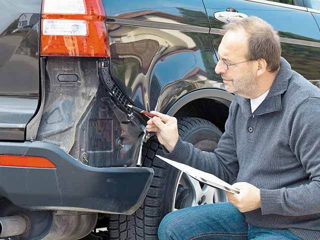 Asigurările auto s-au scumpit: plus 12% la RCA numai în primul trimestru