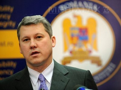 Crește concurența pentru șefia Dreptei
