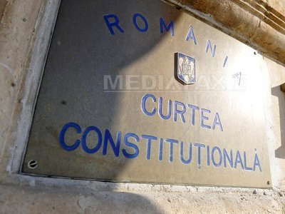 CC: Modificarea cvorumului la referendum, după un an, pentru a respecta statul de drept