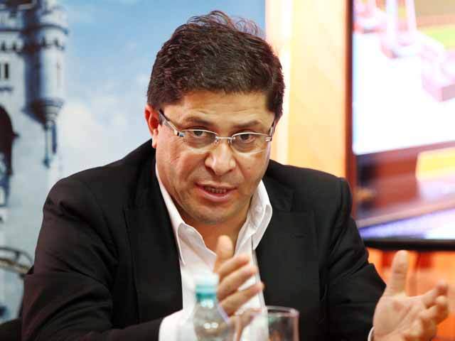 Gruia Stoica, declarat câștigător pentru transportul de marfă pe calea ferată din Croația, caută bani pentru România