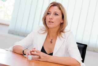 După ce a făcut marketingul ciocolatei Kandia și al laptelui LaDorna, Ioana Moga a trecut în construcții