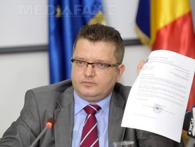 Lucian Vlădescu a demisionat de la conducerea Autorității pentru Achizițiile Publice