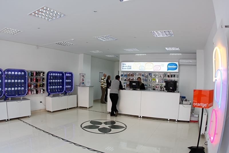 EuroGsm reduce tarifele cu 50% la cumpărăturile online