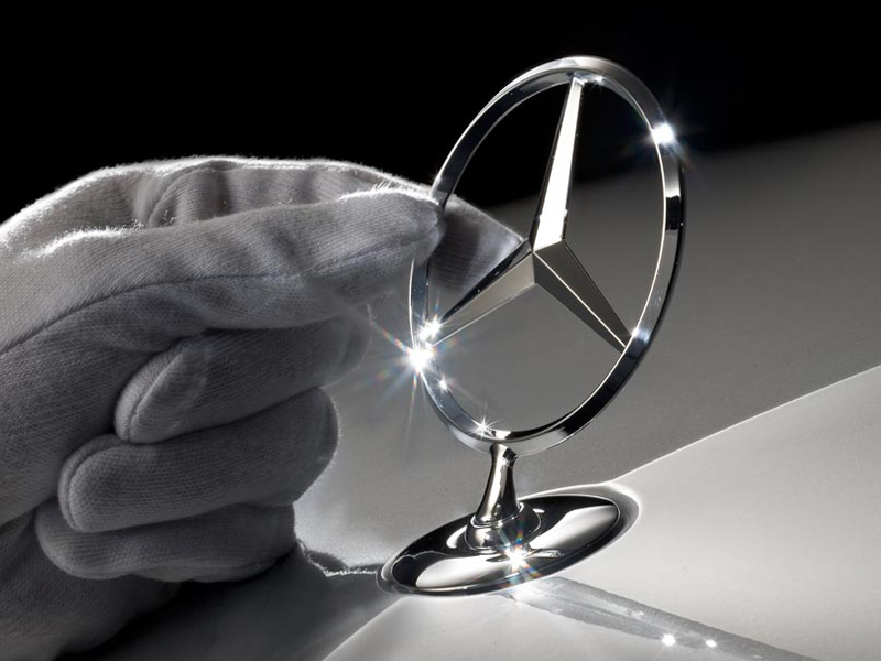 Dupa Franta, mai multe state din UE vor sa interzica vanzarea autoturismelor produse de Daimler