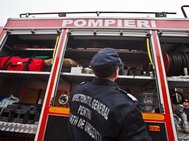 Incendiul izbucnit marți seară la parterul Rin Grand Hotel din Capitală a fost stins. Aproximativ 150 de metri pătrați au ars