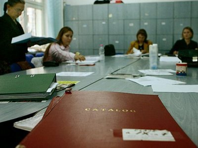 EXAMENUL DE DEFINITIVAT: Promovabilitatea este de 51,26 la sută, după soluționarea contestațiilor