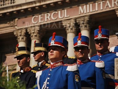 Ziua Imnului Național: Dușa și Stroe au participat la ceremonia militară
