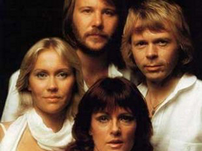 Agnetha Fältskog, fostă membră a grupului ABBA, recompensată cu Discul de Aur în Suedia