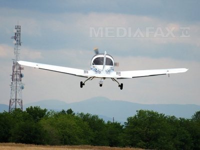 Un avion s-a PRĂBUȘIT în Germania: Trei oameni au murit