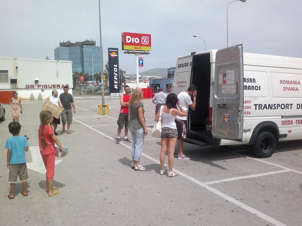 Cum s-au îmbogățit doi români în Spania din banii căpșunarilor
