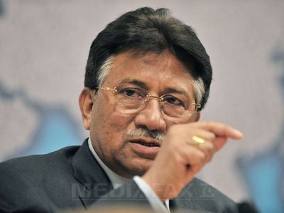 Fostul președinte pakistanez Pervez Musharraf, acuzat oficial de uciderea lui Benazir Bhutto