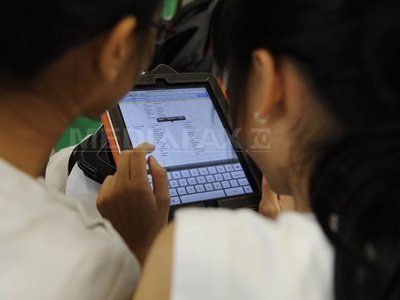Declin pe piața PC-urilor: Vânzările, în scădere în acest an cu aproape 10%. Oamenii preferă tabletele și smartphone-urile