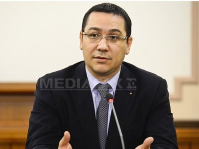 Ponta: Oricui vrea să muncească în România, Băsescu îi dă în cap, îi face dosar sau îl înjură