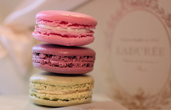 Cele mai faimoase macarons vin la București