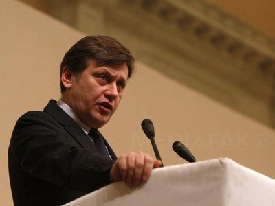 Antonescu: Ponta și PSD să se hotărască. Dacă se rupe USL, premierul ar trebui să demisioneze
