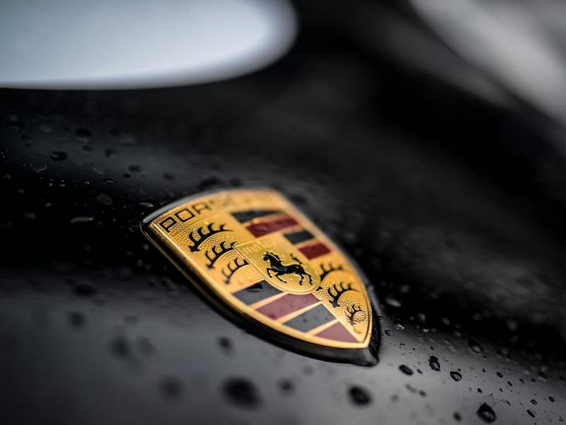 Cayenne eclipsează modelul 911, mașina Porsche care împlinește 50 de ani
