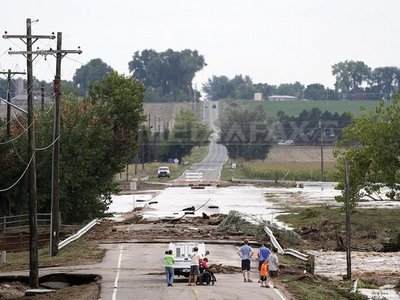 INUNDAȚII DEVASTATOARE în Colorado - Sute de persoane date dispărute și 11.000 evacuate: "Așa ceva are loc o dată la 500 sau 1.000 de ani"