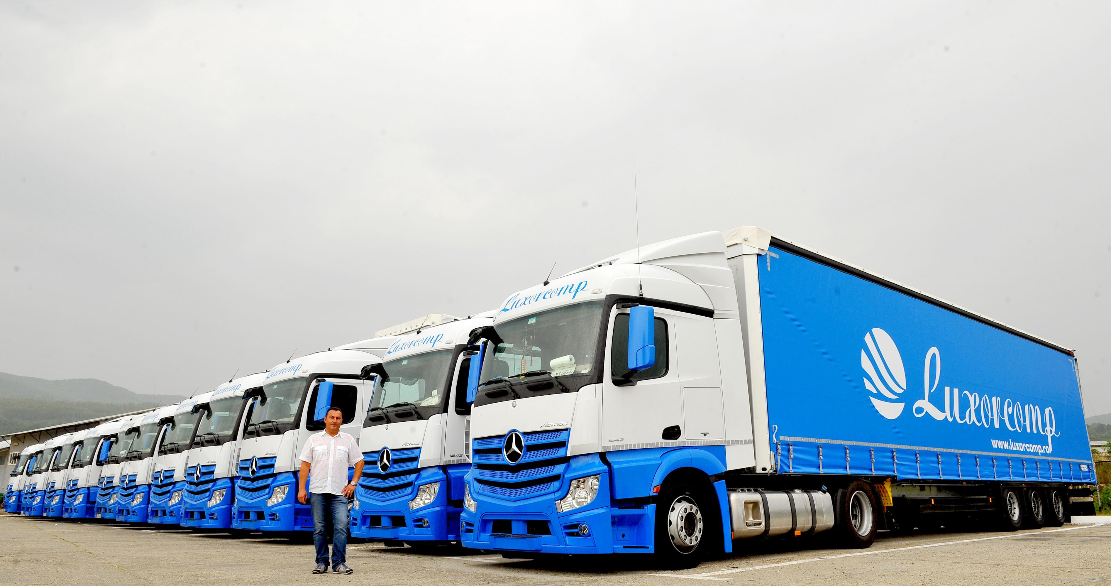 Mercedes-Benz România a livrat 25 de camioane companiei de transport Luxorcomp