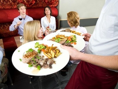 IMPOZITUL FORFETAR: Cum va fi calculat și cât va plăti o shaormerie sau un restaurant