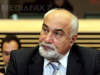 Vosganian: Industria farmaceutică poate fi șansa de a recupera decalajul investițiilor străine