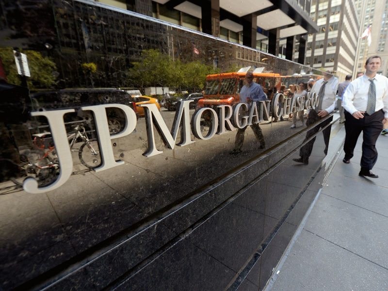 JPMorgan reaprinde dezbaterea privind „too big to fail" - culisele unei amenzi record de 13 miliarde de dolari