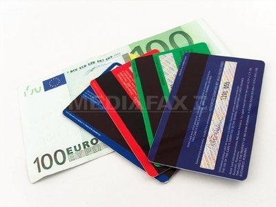 România ocupă ultimul loc în UE după procentajul utilizatorilor de internet care cumpără online