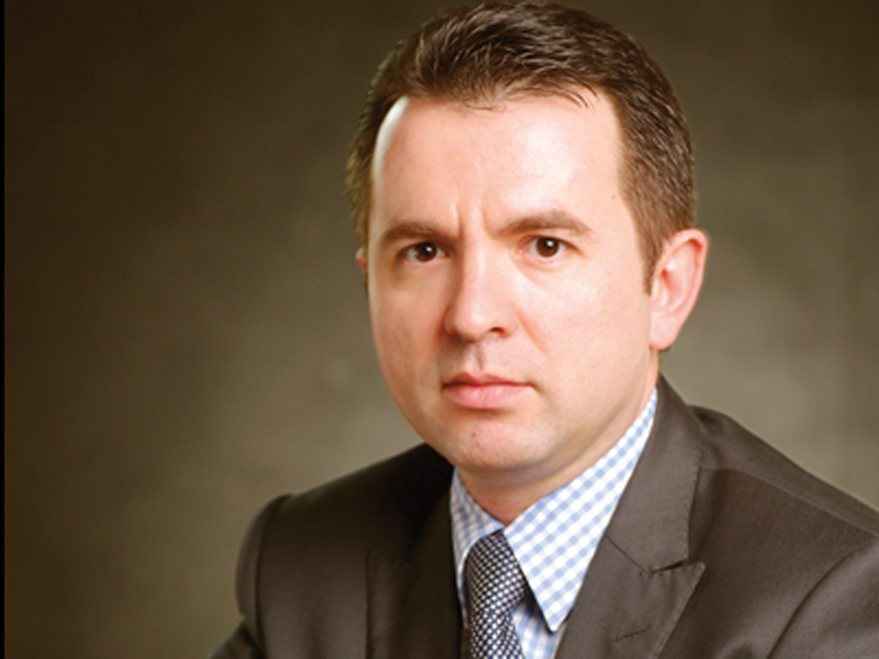 Tânărul care fabrică țevi de 15 milioane de euro: Îți trebuie puțin noroc într-o țară cu astfel de oameni