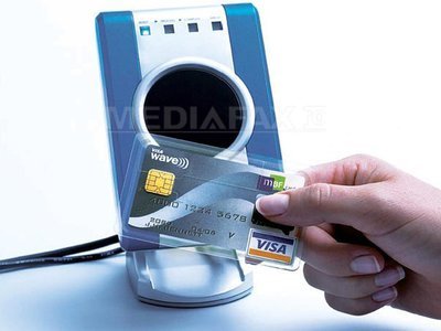 Piața cardurilor contactless se va dubla anul viitor, la 400.000 unități și 10.000 POS-uri acceptante
