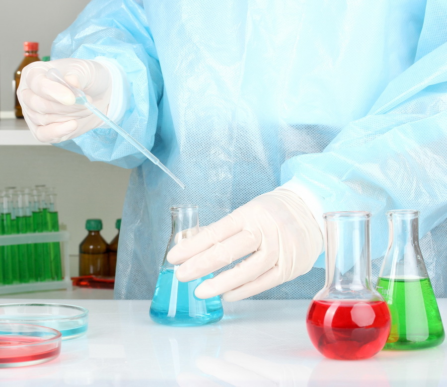 Nobel pentru chimie pe 2013 - atribuit lui Martin Karplus, Michael Levitt și Arieh Warshel