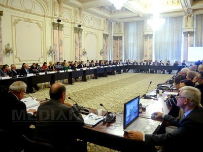 Ponta: Am decis prelungirea cu 30 de zile a mandatului Comisiei pentru Roșia Montană