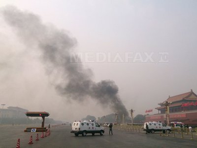 Poliția chineză caută opt suspecți în cazul exploziei din Tiananmen